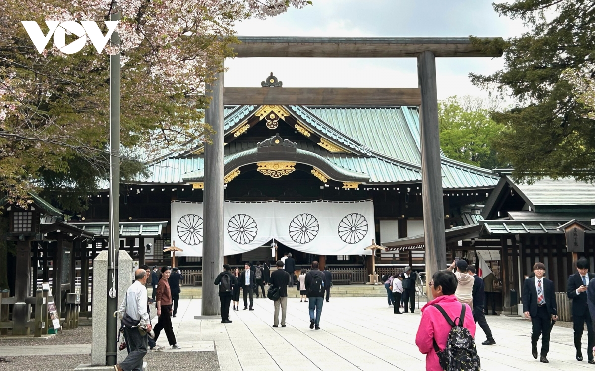 Thủ tướng Nhật Bản Ishiba gửi lễ vật “Masakaki” đến đền Yasukuni